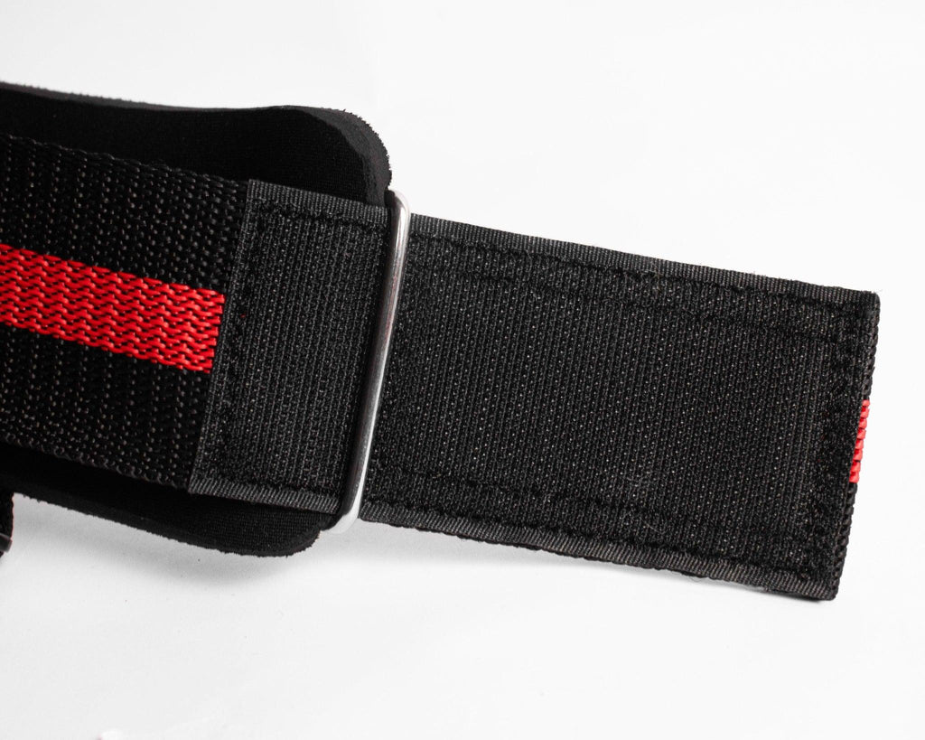 Feel empowered and confident in your workouts when using the Knockout PowerLatch Gym Hooks to enhance your grip on heavy lifts, such as deadlifts or shrugs. 